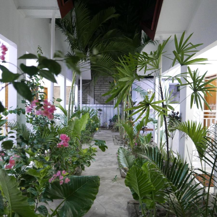 Apartmán Rumah Side Gili Trawangan Exteriér fotografie